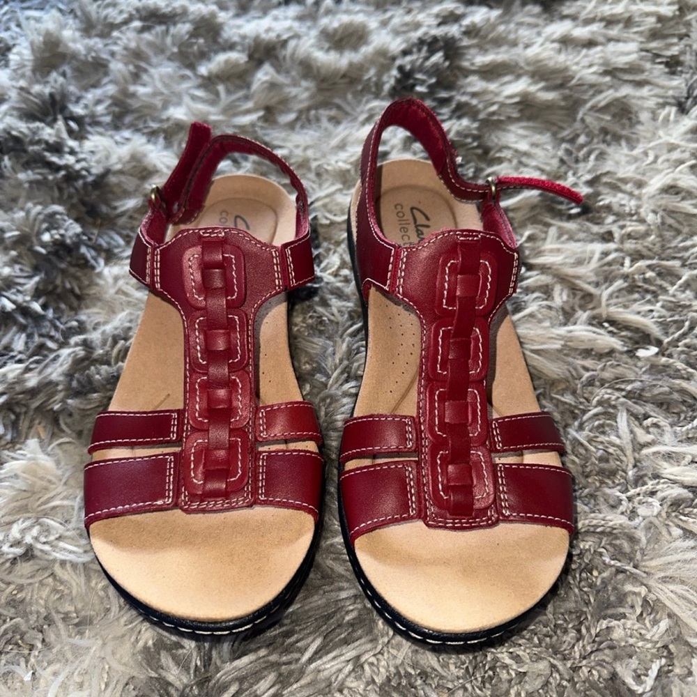 Clarks Sandals *LIKE NEW*